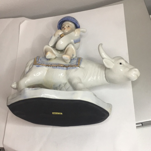 Vintage Made In Taiwan Asian Pair Ridding Water Buffalo - Picture 9 of 11